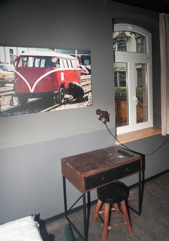 Hostel Am Bahnhof Зуль Экстерьер фото